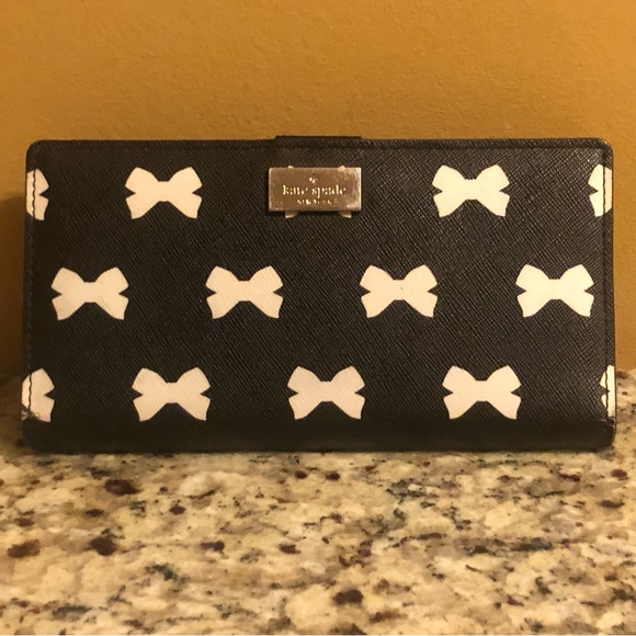kate spade Handbags - Kate Spade wallet